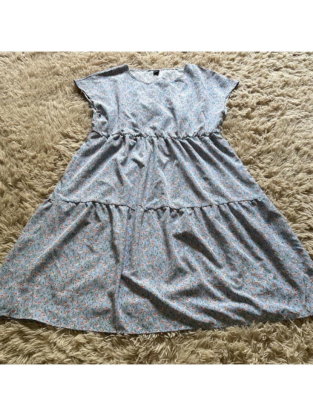 Emery Rose Light Blue Floral Dress Size L